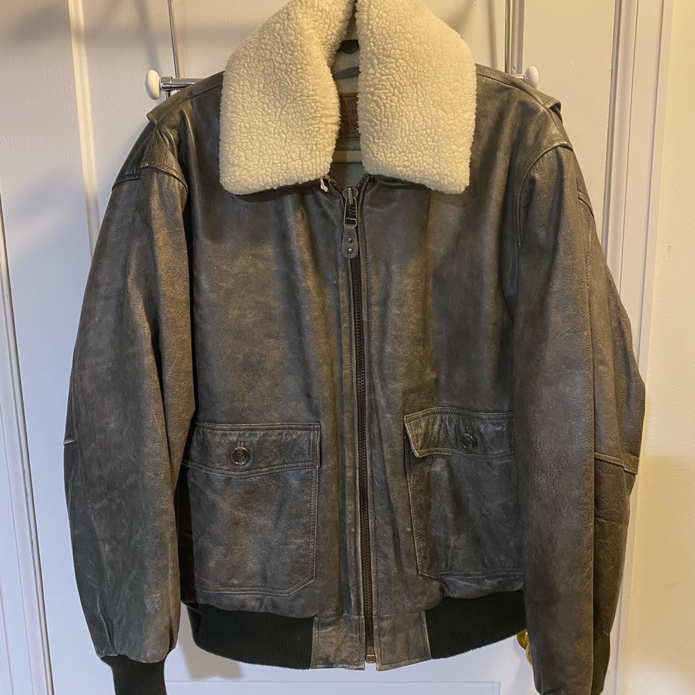 Vintage Levi’s leather bomber.